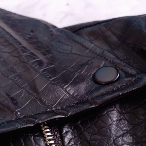 Faux Snakeskin Leather Motorcycle Jacket - Picture 6 of 8